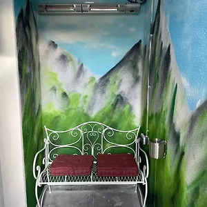  Apartment Außergewöhnliche Kellerloft