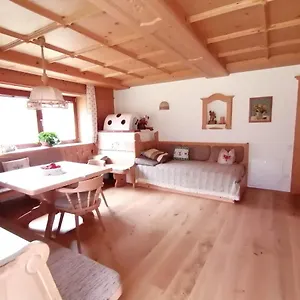  Ferienhaus Apartmenthaus Paradise